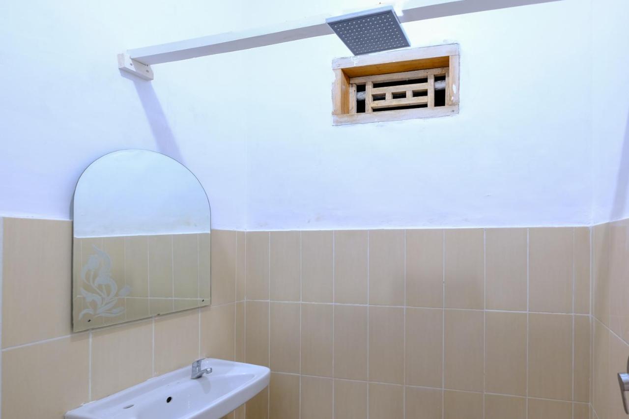 Oyo 2864 Mangsit Garden Homestay Экстерьер фото